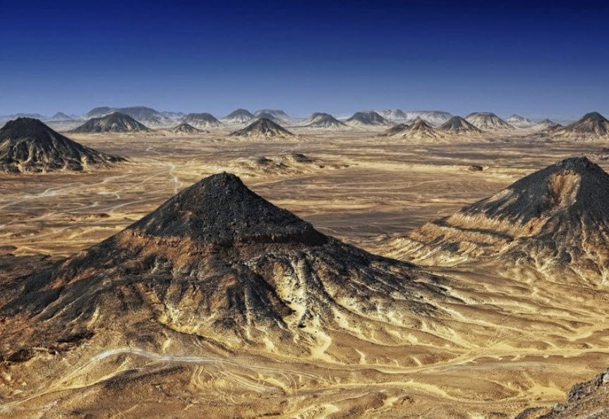 Black Desert, Bahariya Oasis, Western Desert, Egypt